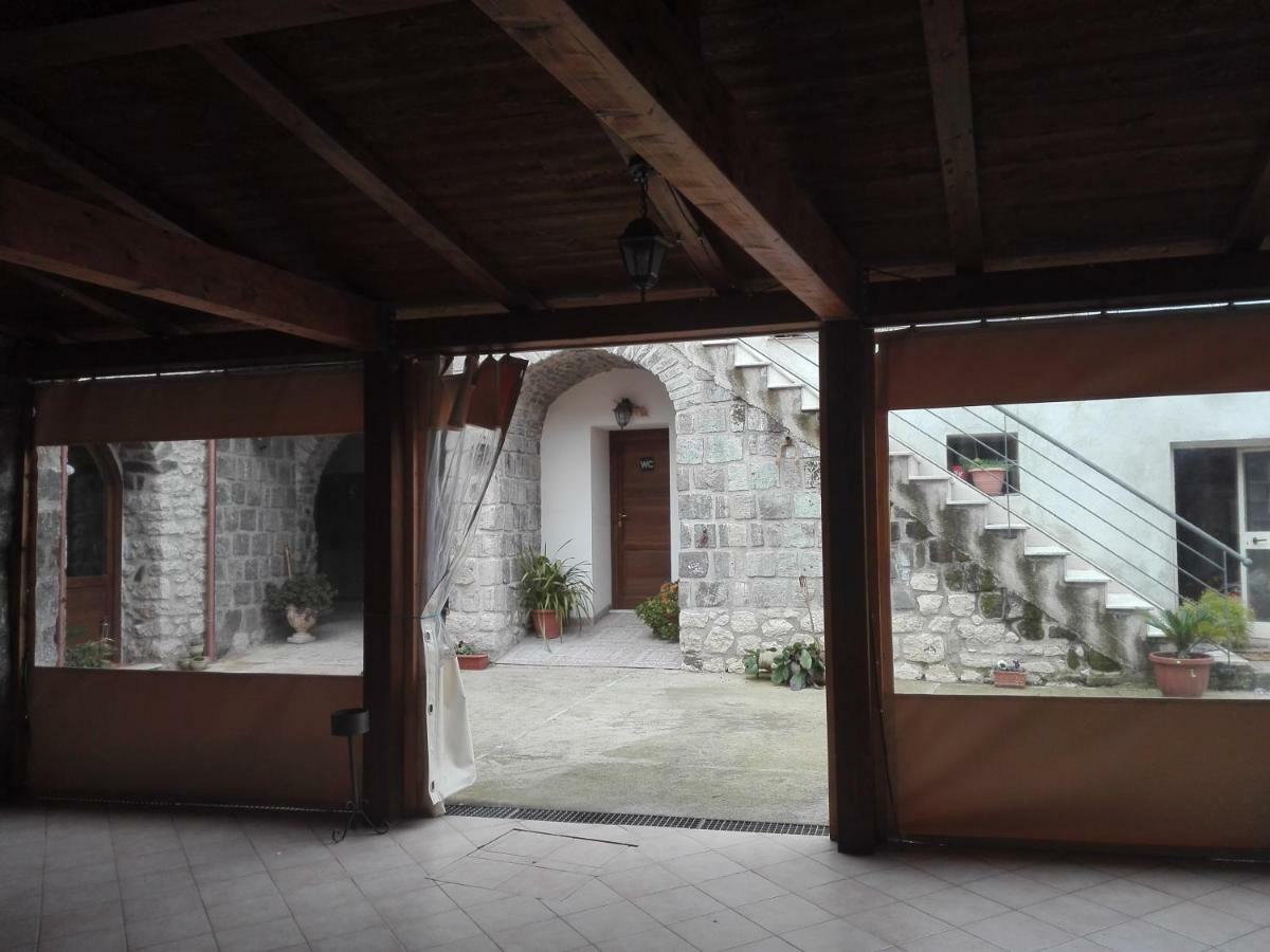 Borgo Degli Amici Villa Faicchio Bagian luar foto